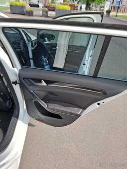 Volkswagen Golf 1.4 TSI DSG CNG 81.Higline - 12