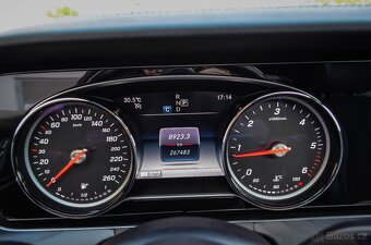 Mercedes-Benz E trieda Sedan 200 d A/T - 12
