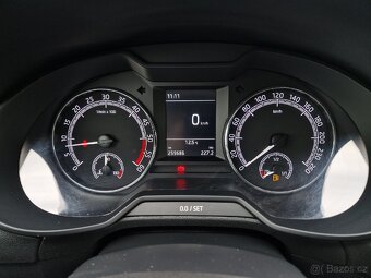 Škoda Octavia 3 1.6 TDI 85 kW - 12