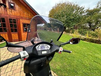 Yamaha Versity 300 - 12