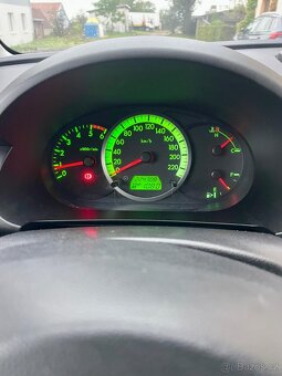 Mazda 5 - 2.0D 105kW, 7Míst - 12