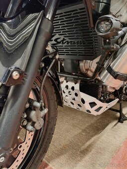 Suzuki v strom Dl 650 - 12