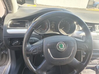 Škoda superb 1.4 tsi 92 kw - 12