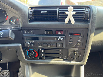 BMW  E30  316 i  75 Kw AUTOMAT - 12
