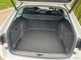 SUPERB Combi 4X4 L&K DSG 147KW WEBASTO ACC DCC KAM TZ DPH - 12