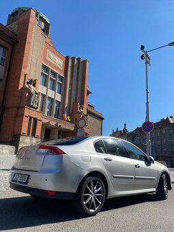 Pronájem auta Peugeot 407 sw - 12