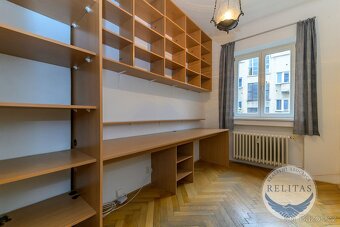 Pronájem bytu 3+1 98 m², U smaltovny 17, Praha 7 - Holešovic - 12