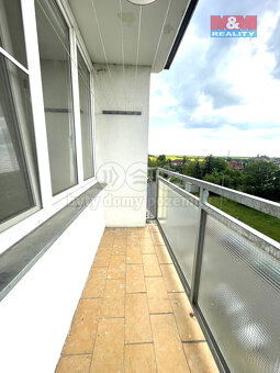 Prodej bytu 2+1, 59 m², Louny, ul. 17. listopadu - 12
