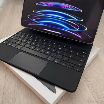 iPad Pro 12.9 6 gen + Magic Keyboard + Apple Pencil 2 - 12
