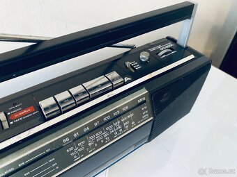 Radiomagnetofon Sony CFS-W30l, rok 1988 - 12