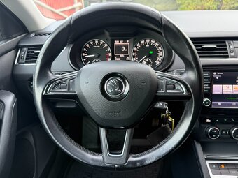 Škoda Octavia,  2.0 TDI 110KW DSG ELEGANCE  BI-XEN TAŽNÉ - 12