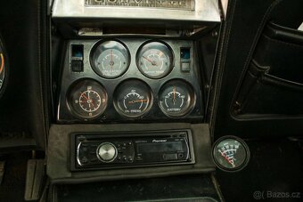 Chevrolet Corvette C3 - 12