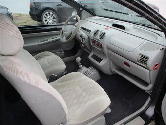 Renault Twingo 1,2 i POSILOVAČ ŘÍZENÍ - 12