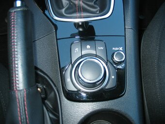3 2.0 Skyactiv-G120,NAVI,1 MAJITEL,NEHAVAROVANÉ - 12