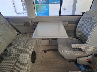 Volkswagen Multivan T4 2.5 TDI KLIMA - 12