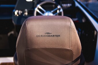 OceanMaster 680DC , Kajutová loď . - 12