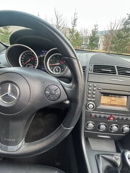 MERCEDES SLK 200K 135KW MANUÁL KŮŽE-Bi XENON-VYHŘEV-2010 - 12