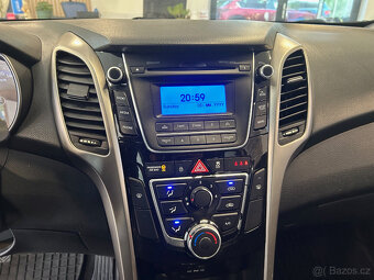 Hyundai i30 r.v. 2015, 1,6CRDi 81Kw klima - 12