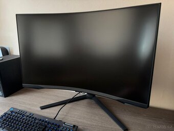 ASRock DeskMini X300 + Samsung Odyssey G65B - 12