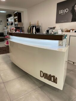 Prodám vybavení butiku - 12