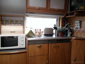 Karavan Hymer Eriba SLEVA - 12