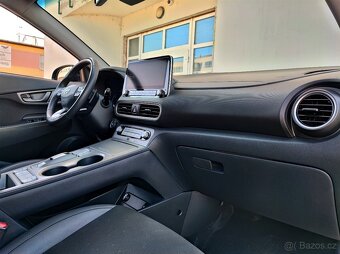 HYUNDAI KONA EV STYLE ELECTRIC 150KW 64kWh,2020, VYBAVA, DPH - 12