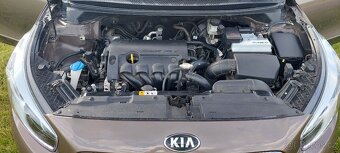 Kia Ceed 1.4 benzín 31.000 km - 12