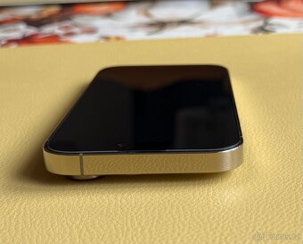 iPhone 14 Pro 128 GB Gold - 12