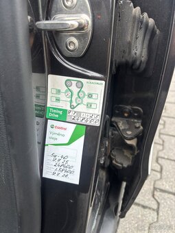 Volkswagen Passat B6 Variant 2.0 TDI 4Motion - 12