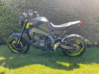 Yamaha MT 09 - 12