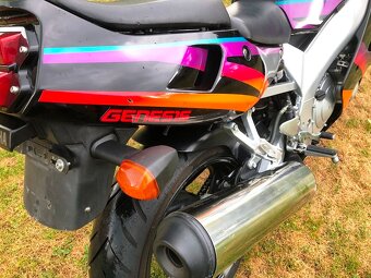 Yamaha FZR 600R, plně funkční, velmi zachovalá - 12