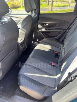 PEUGEOT 3008 II (2) BlueHDi 130 S&S ALLURE 01/2022 - 12