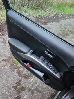 Mitsubishi Outlander 2.2di-d PADLE TURBO - 12