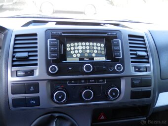 Volkswagen Multivan 2.0TDi 103kW 7.míst 4Motion 4-2012 - 12