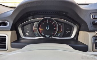 VOLVO S80 D4 120 KW 5-VÁLEC XENON NAVI MANUÁL  1MAJITEL - 12