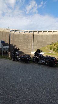 Harley Davidson - 12