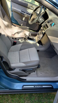 Volvo S40 2,4i benzín, manual, 183 xxx km, 2004 - 12