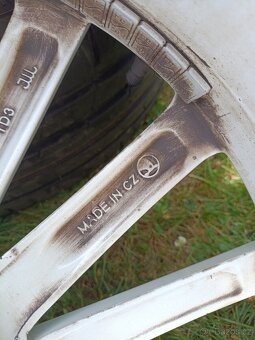ALU kola škoda Turini r18, 5x112, letní pneu - 12