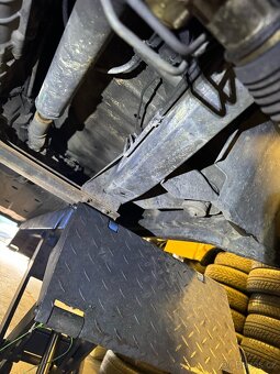 Ssangyong Rexton 2.9 TD manual bez koroze - 12