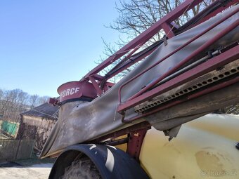 Tažený postřikovač Hardi Commander 2800 - 12