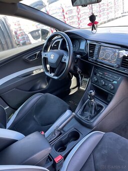 Seat Leon ST Cupra 280 - 12