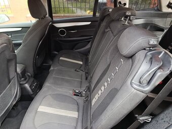 216d Grand Tourer Performance - 12