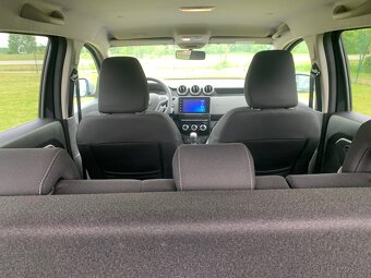 Dacia Duster 1.3 TCe 96kW Prestige - 12