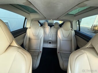 Tesla Model X P100D Performance 568kw 6míst - 12