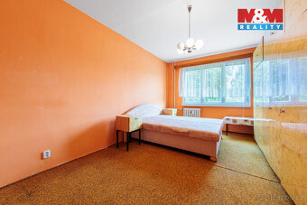 Prodej bytu 3+1, 69 m², Nová Role, ul. 1. máje - 12