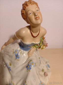 Soska royal dux dama s ruzami - 12