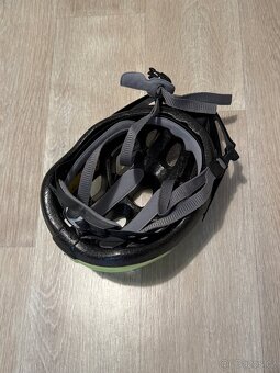 Jízdní kolo 20” a přilba - 12