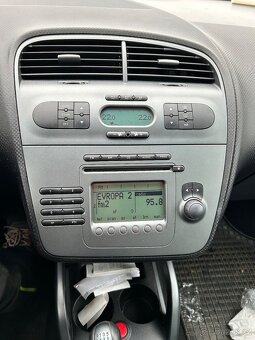 Seat Toledo 5P 1.6 75kw - 12