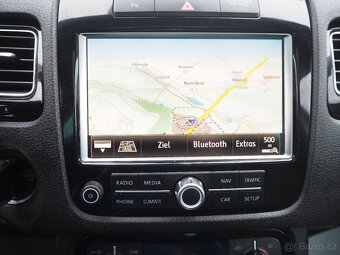 Volkswagen Touareg 3.0 V6 TDI - 12