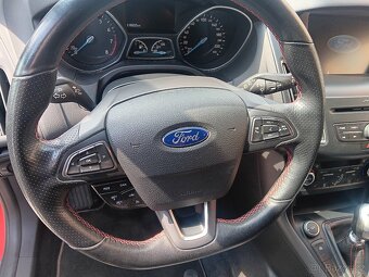 Prodám Ford Focus combi ST 1.5i 134kw benzin - 12